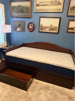 Daybed for Sale!