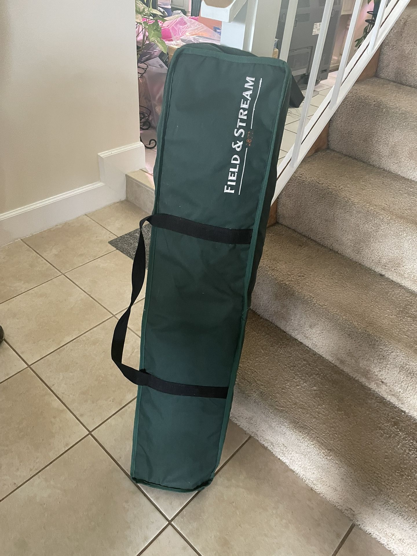 Field & Stream Green Folding Cot w/ Carrying Case