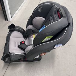 Graco Carseat
