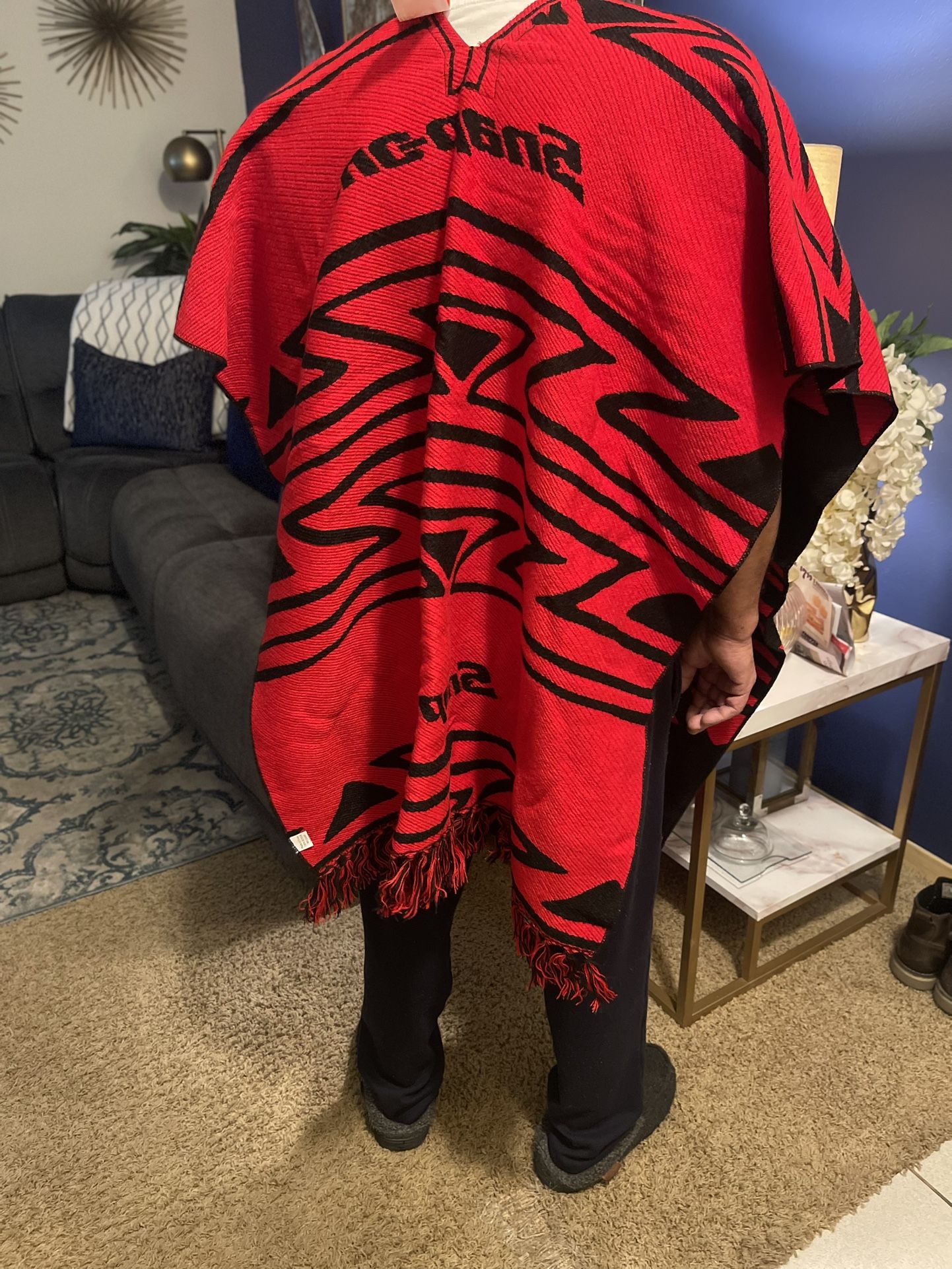 Snap on Poncho New