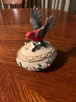 Heritage House Musical Box