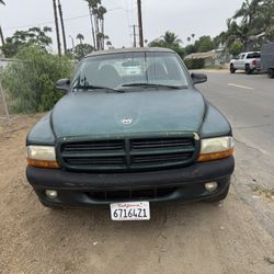 Dodge Dakota Green 1999