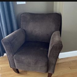 Very Comfy Office Or Living Room Chair