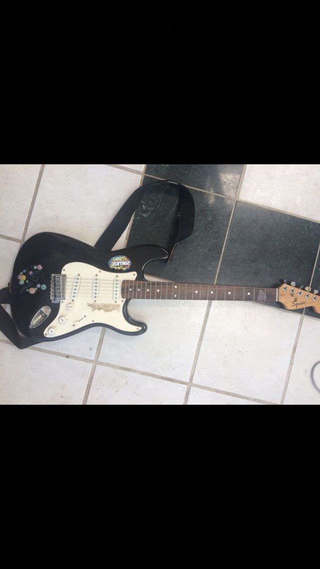 Squier Fender Electric Guitar