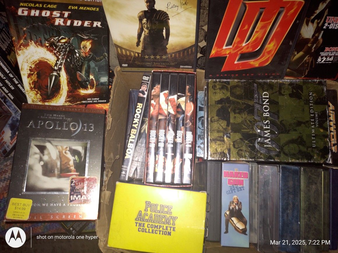 DVD S&Box Set Collections W/Extras