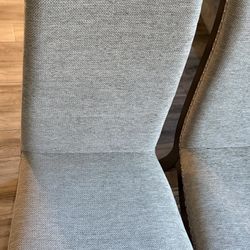 Set of 6 upholstered dining chairs in excellent condition