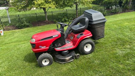 Craftsman DLT 3000 riding mower