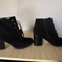Zip Up Boots 