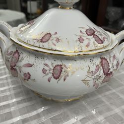 Ceramic  For 8 Cups Soups Size  6x7 