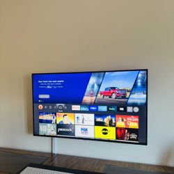 Amazon Fire TV 50" 4-Series, 4K UHD smart TV with Alexa Voice Remote Enhanced, stream live TV without cable