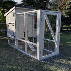 Coop For Chickens -large 