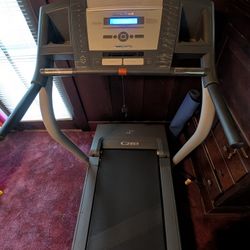 NordicTrack C2155 Treadmill