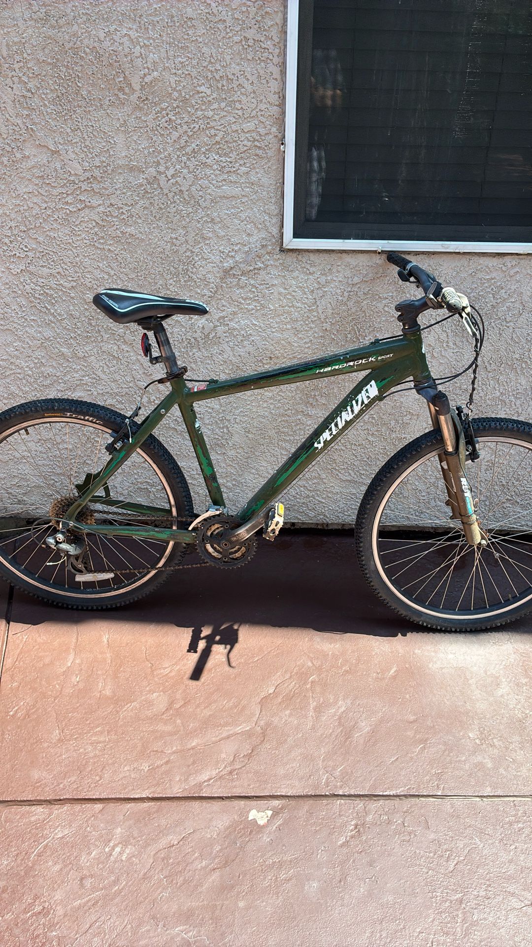 Specialized MTN Large Frame 26” Wheels All Works