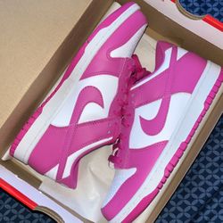 Nike Dunk Low Active Fuchsia Size 6y