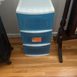 Plastic Drawer Organizer 