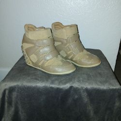 Wedge Shoes