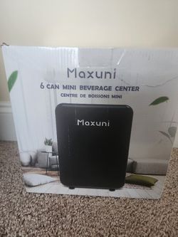 Maxuni 6 can Mini Refrigerator