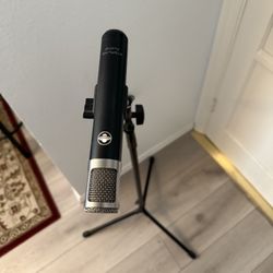Condenser Microphone Sterling Audio