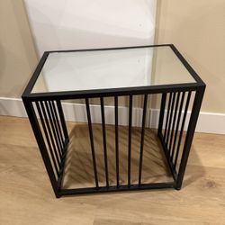 Modern Black Metal & Glass Side Table - Minimalist Industrial Style