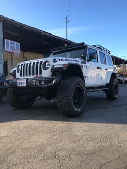 WHEELS, LIFTS, TIRES SPECIALS & COMBOS FINANCE AVAILABLE