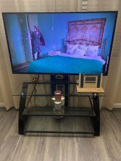 Tv table