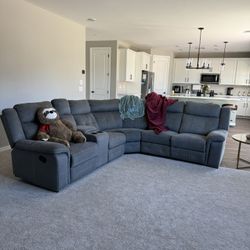 Grey Sectional Recliner 
