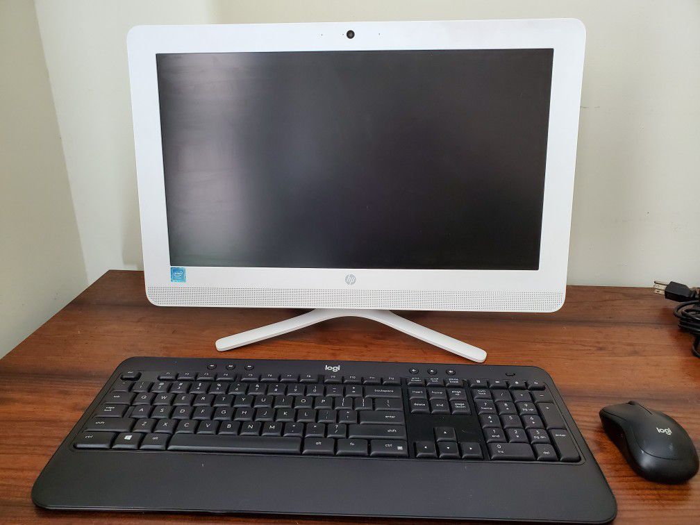 HP All-in-One Desktop w/ keyboard & mouse