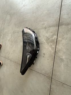 Hyundai sonata hybrid head light 2023 original model