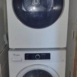 Stackable Washer And Dyer 