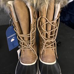 awesome womens boots amazing deal pickup this week I’ll do $35
