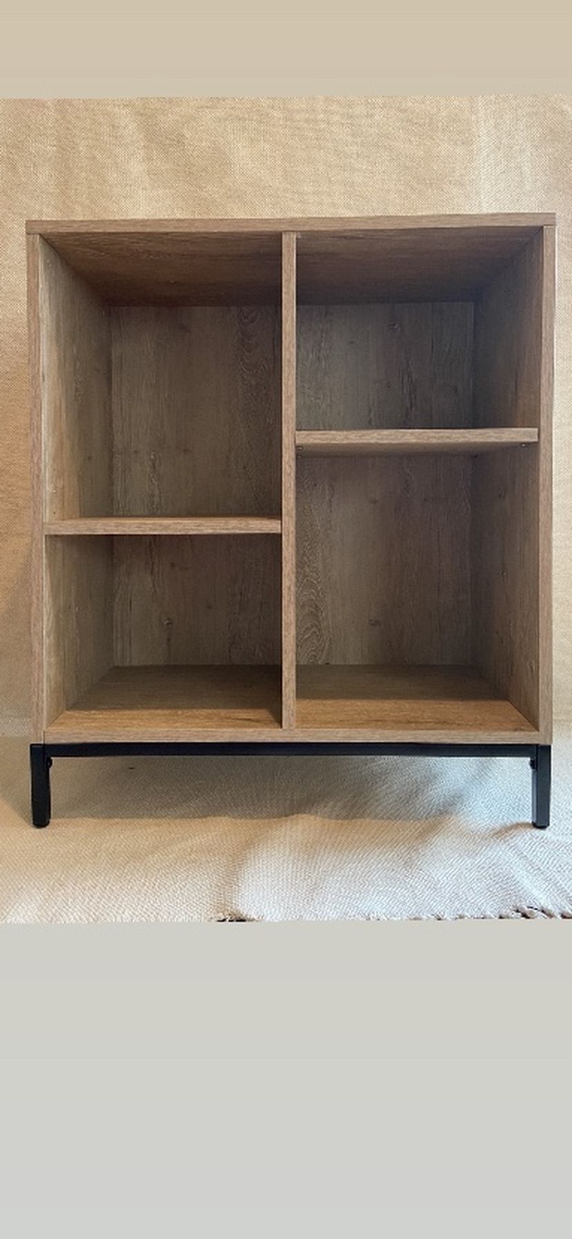 Shelf With Adjustable Shelves (Like New)