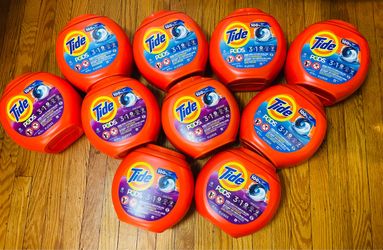 10 Tide detergent pods 42 counts