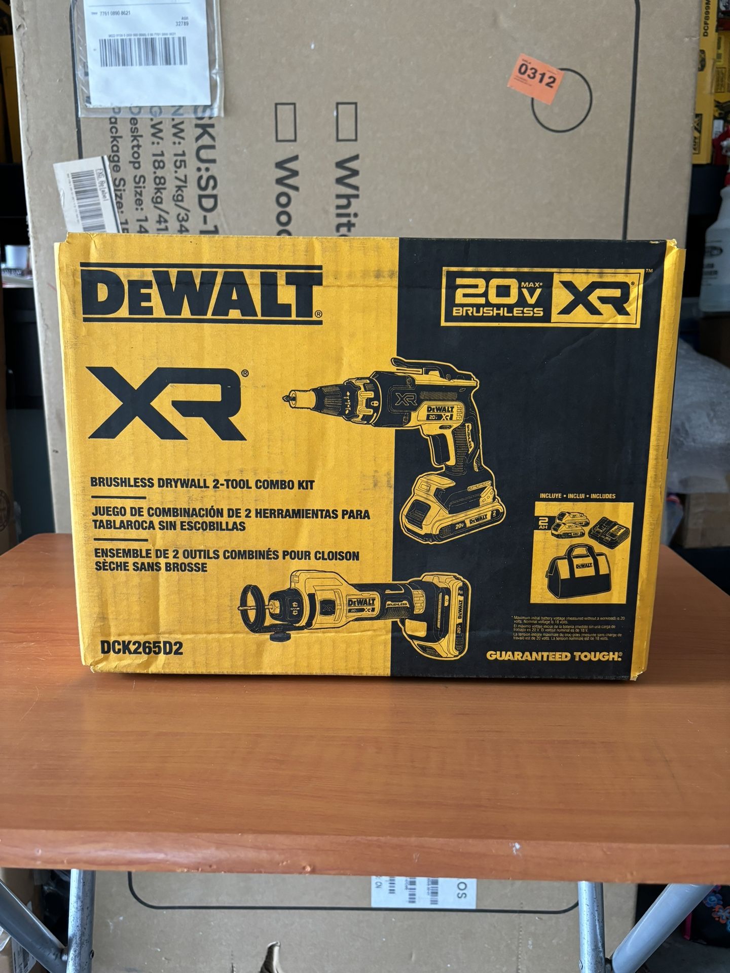 DEWALT BRUSHLESS DRYWALL 2-TOOL COMBO KIT
