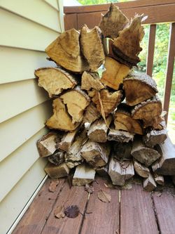 Seasoned Firewood – Ready to Burn (Local Pickup)