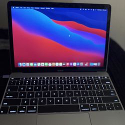 Apple MacBook Air 13.3" Laptop with Apple M1 chip (8GB RAM, 256GB Storage) Silver