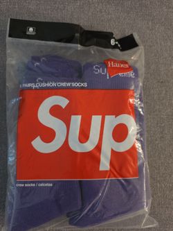 Supreme x Hanes Crew Socks 4-Pack