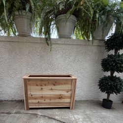 3 Ft Cedar Planter Box – Outdoor Garden Bed / Herb Planter | Custom Built