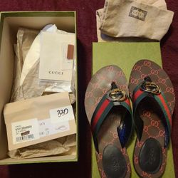 Women's Gucci Sandals Size 8