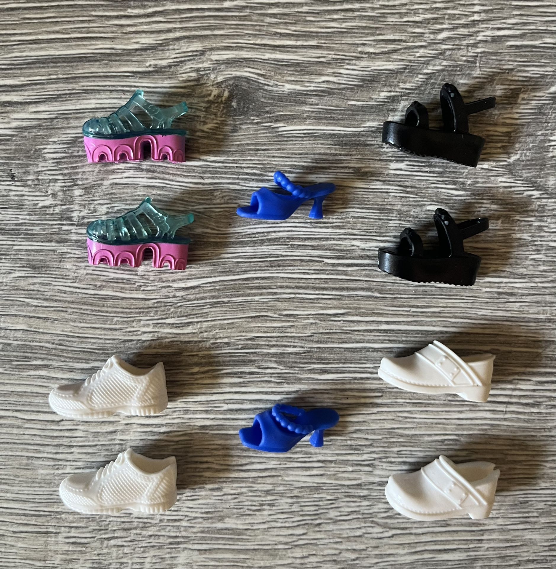Barbie Shoes 5 Pairs For Flat Feet (Price For All)