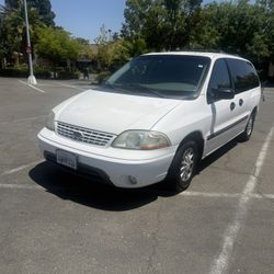 2002 Ford Windstar