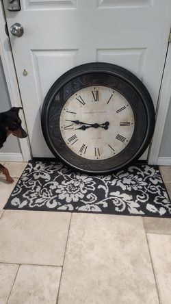 Large wall clock