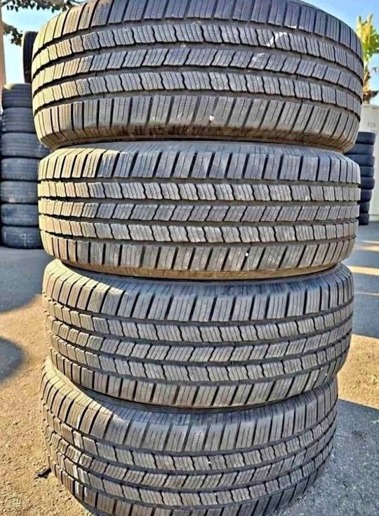 245 60 18 Michelin Tires Con 80% De Vida Las 4tires ⚡️⚡️