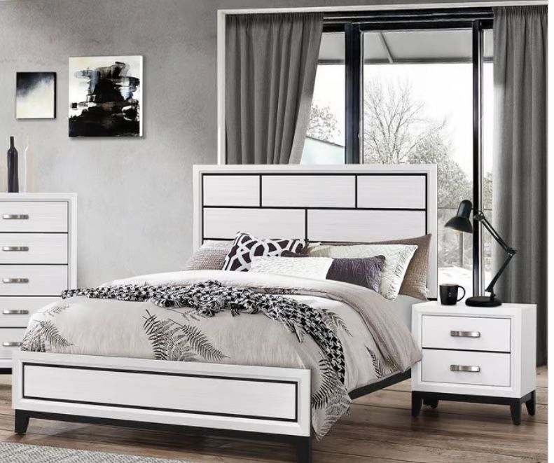 Queen White 4pc Bedroom Set Bed Dresser Mirror Nightstand.
