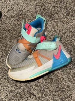 Nike LeBron 13c