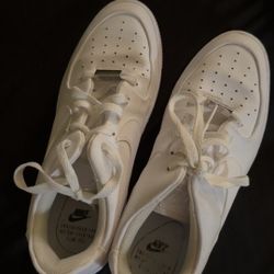 Women’s Nike Air Force