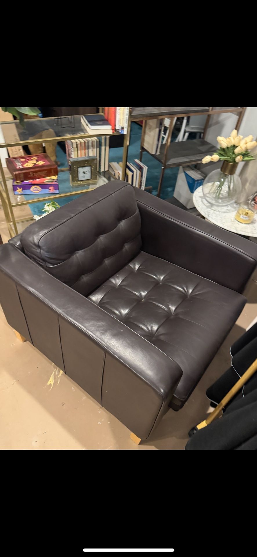 Selling leather chair