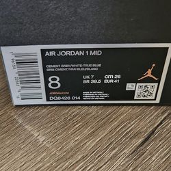 Size 8 Mens Air Jordans 