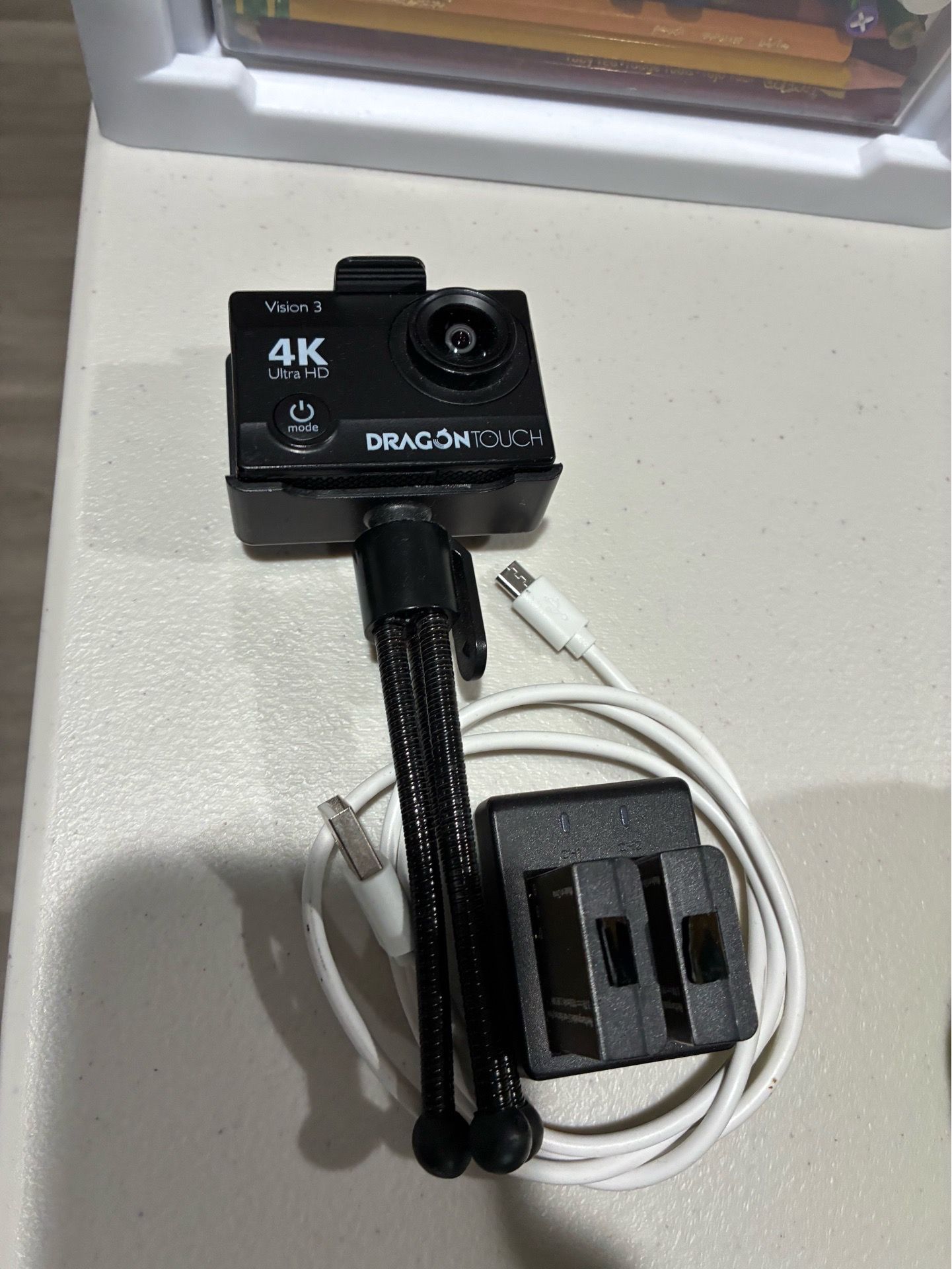 Dragon Touch Vision 3 4K Action Camera