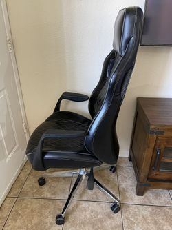 Staples renaro bonded leather hotsell