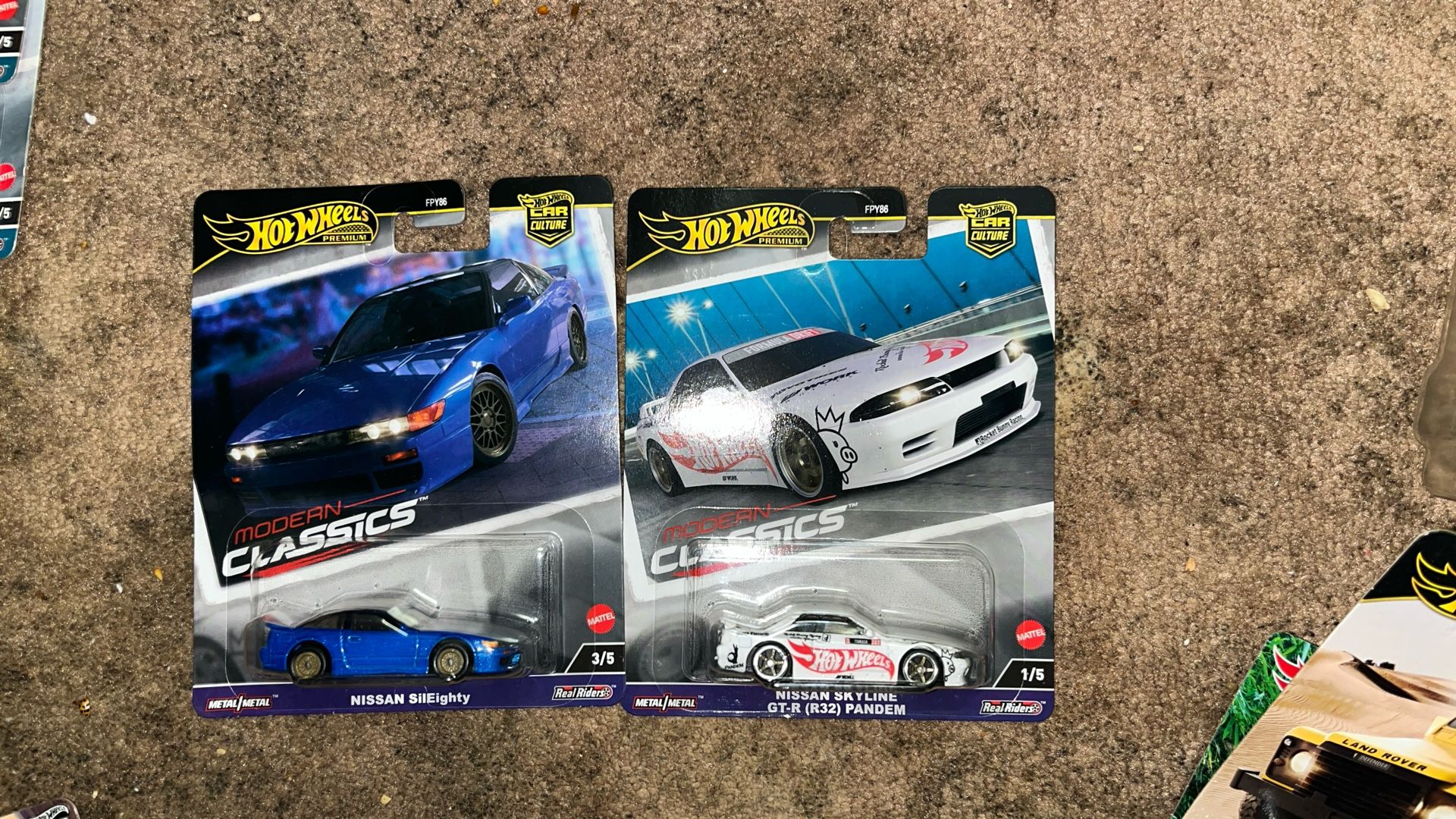 HOT WHEELS MODERN CLASSICS  SKYLINE / SILVIATE